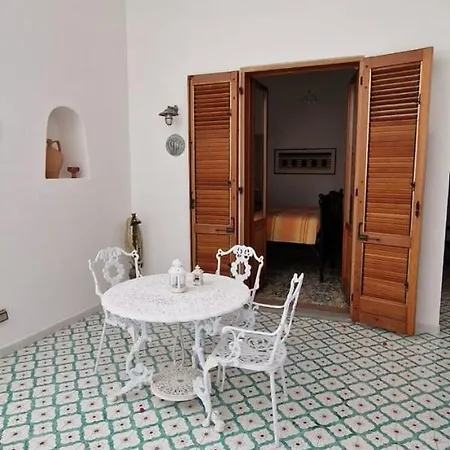 Eolie Apartment