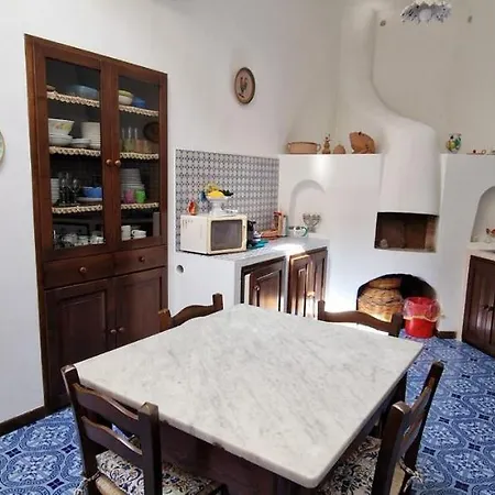 Apartment Eolie *