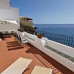 Eolie Appartement *
